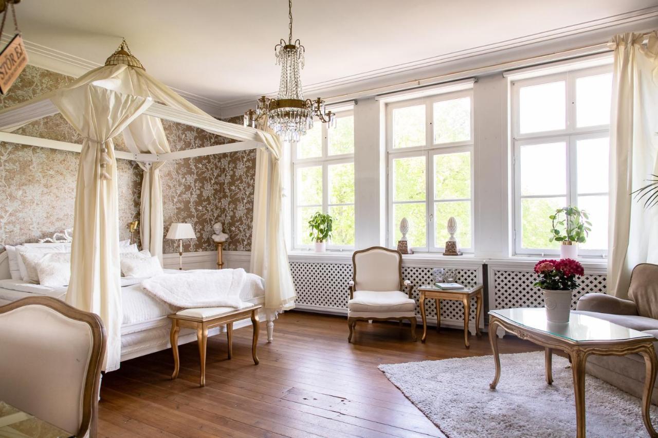 Hotel Ranaes Slott Ranas Esterno foto